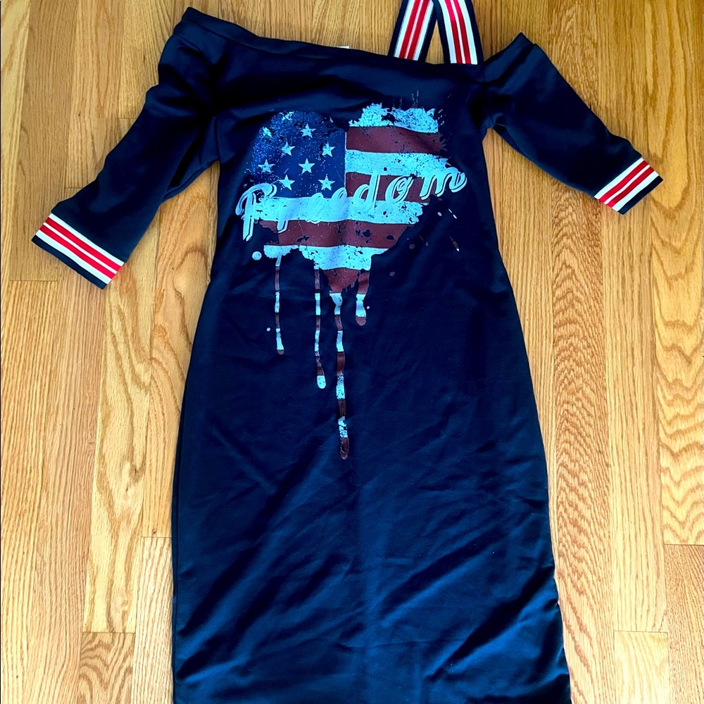 VENUS Light Sweater American Flag "Freedom" Dress